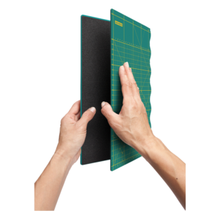 Plancha Salvacortes Plegable Fcm-a3. 32 X 45 Cm Olfa